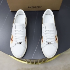 Burberry Sneakers